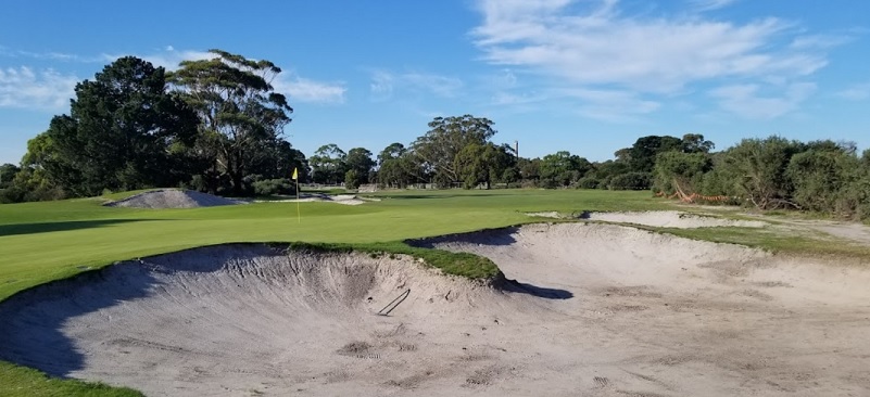 sandringham golf course sand bunkers